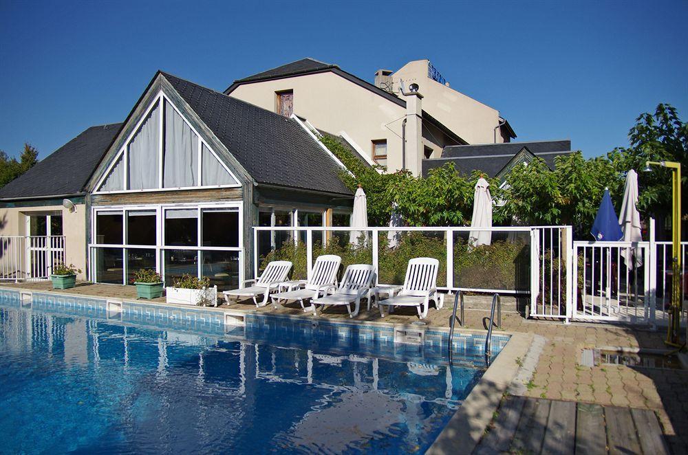 Brit Hotel Confort Deltour Манд Экстерьер фото