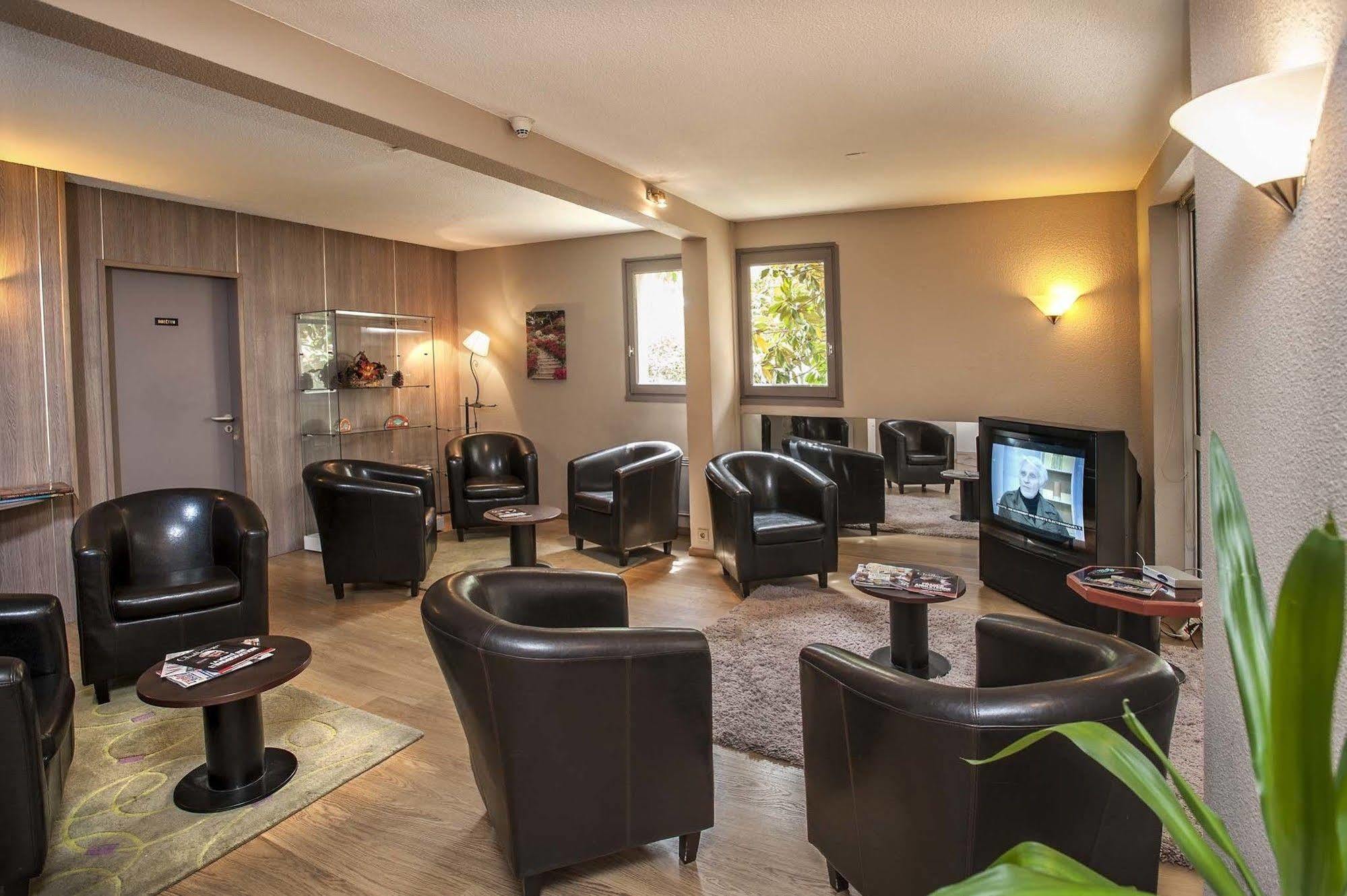 Brit Hotel Confort Deltour Манд Экстерьер фото
